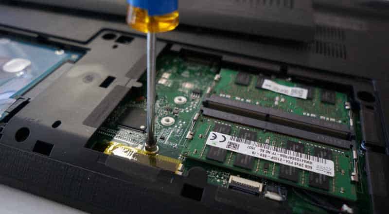 how to install m 2 ssd in laptop